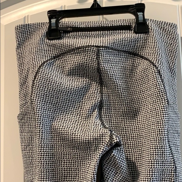 Lululemon Black White Speed Up Tight 28” Luxtreme - Picture 2 of 9